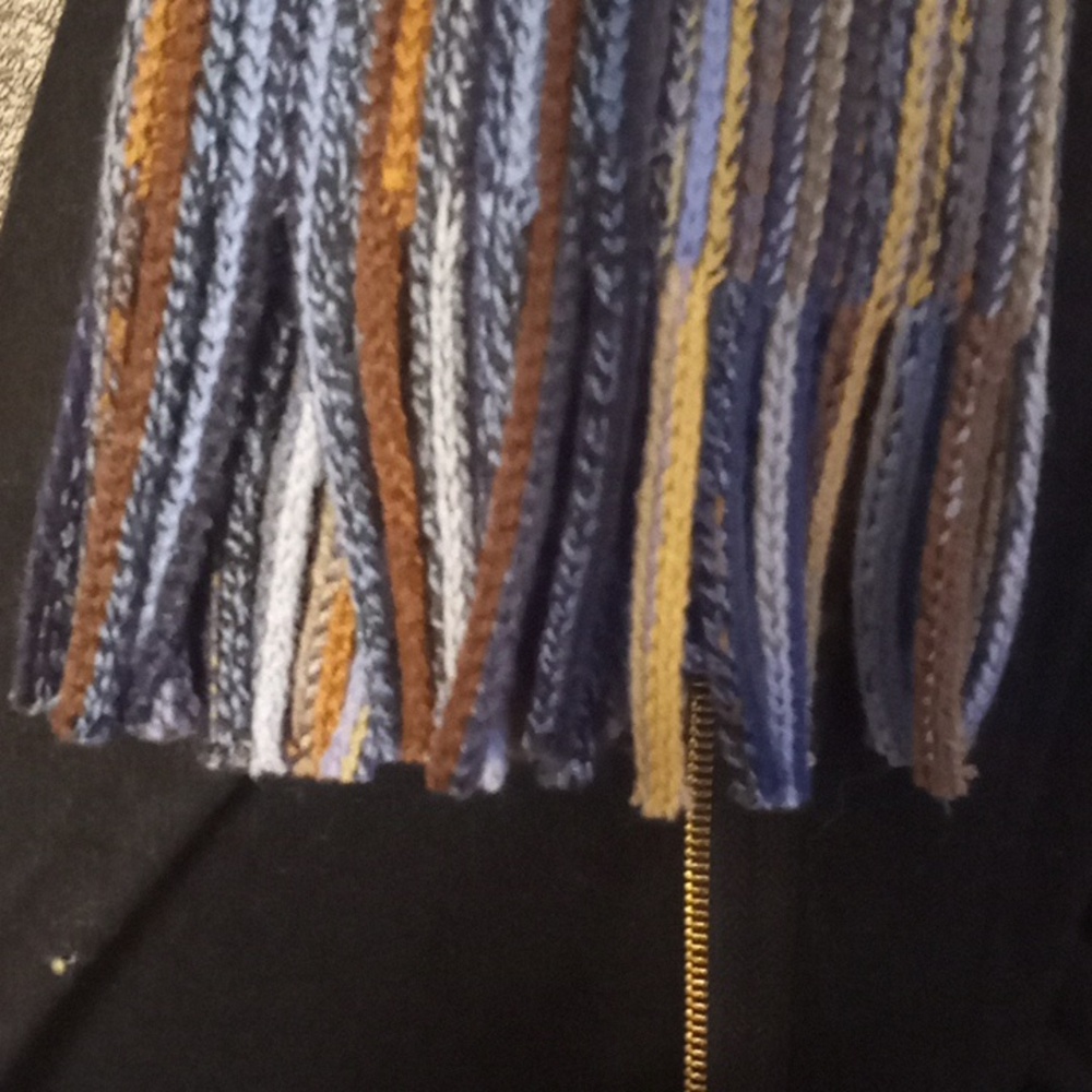 FRAAS SCARF - Picture 3 of 4